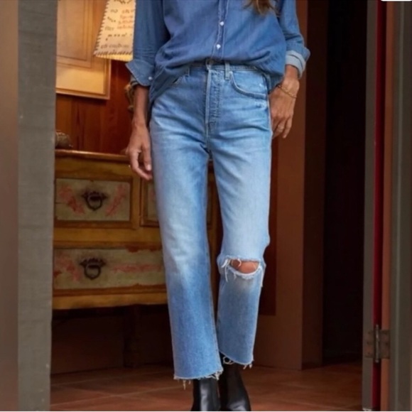 Frank & Eileen Denim - Frank & Eileen Light Blue Distressed, Straight Leg Crop Monaghan Jeans, Size 28